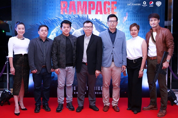 “บอย ปกรณ์” โชว์แอคชั่นในงานเปิดตัวภาพยนตร์ฟอร์มยักษ์ “Thailand Gala Premiere Rampage”