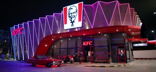 KFC เปิดตัวหนังโฆษณาเรื่องใหม่ “Feel Like a VIP” ผ่านชุดไก่โดนใจ ในราคาเพียง 69 บาท ผ่านผลงานความคิดสร้างสรรค์โดยปับลิซิส ประเทศไทย 